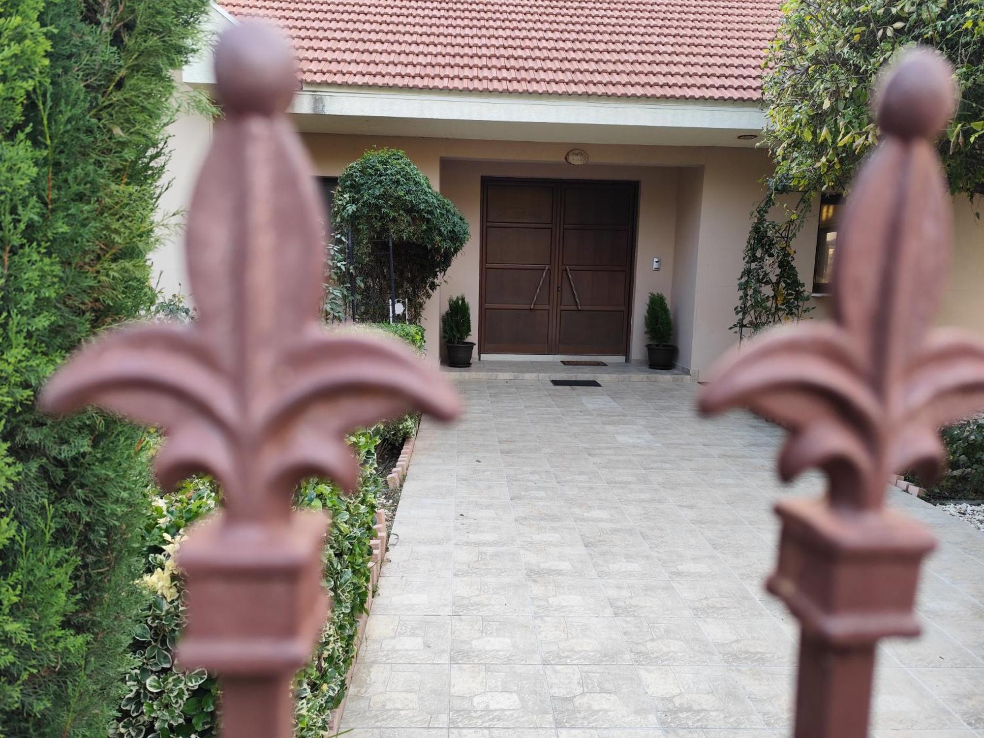 Roses Villa Τριμίκλινη Εξωτερικό φωτογραφία